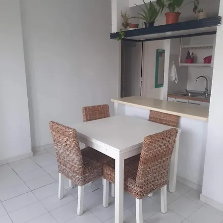 Oasis, Lovely 2-bedroom